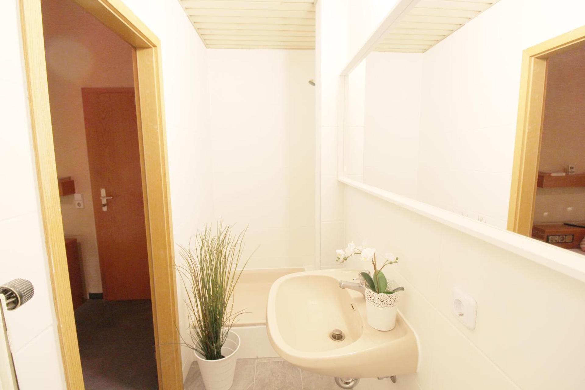 Zentrum - Komplettes Zimmer, Hochbett, Android Tv & Eigenem Bad - Perfekt Fuer Familien & Gruppen Hotel
