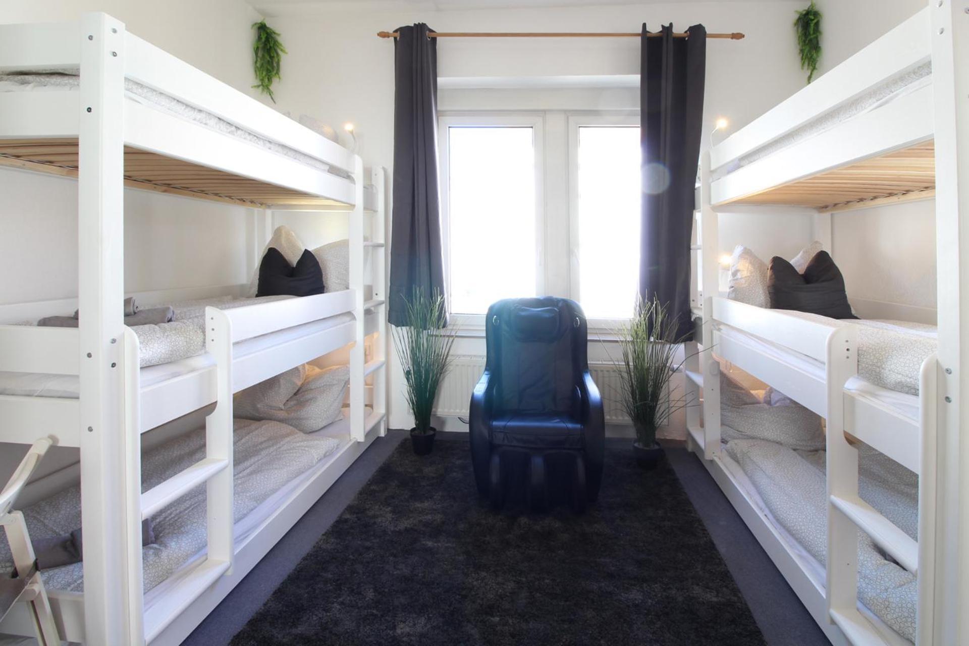 Zentrum - Komplettes Zimmer, Hochbett, Android Tv & Eigenem Bad - Perfekt Fuer Familien & Gruppen Hotel Ulm