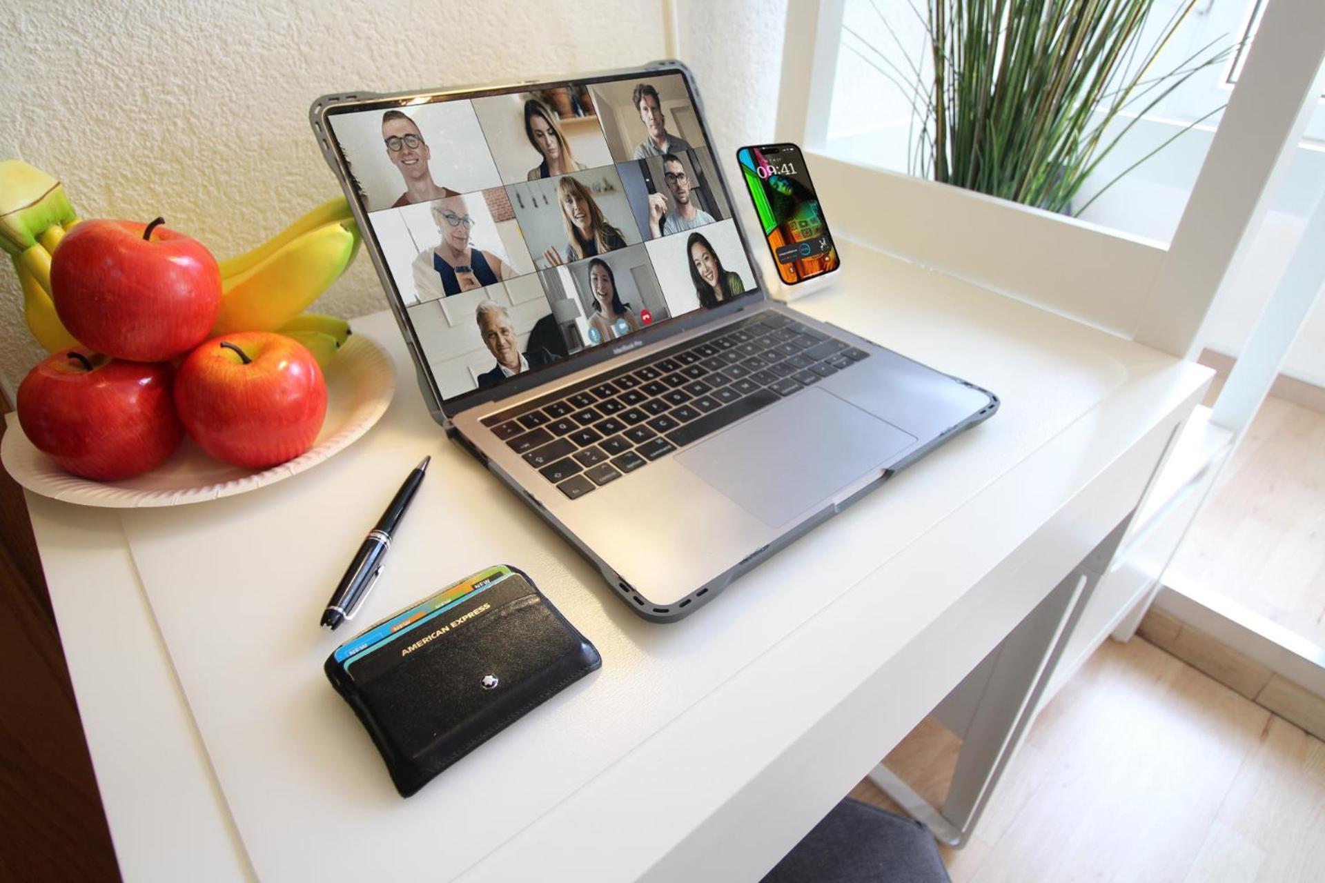 Zentrum - Komplettes Zimmer, Hochbett, Android Tv & Eigenem Bad - Perfekt Fuer Familien & Gruppen