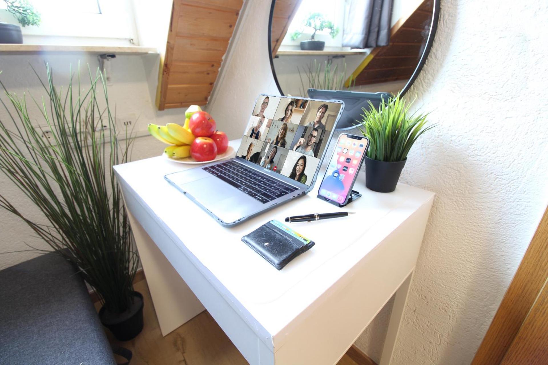 Hotel Zentrum - Komplettes Zimmer, Hochbett, Android Tv & Eigenem Bad - Perfekt Fuer Familien & Gruppen Ulm